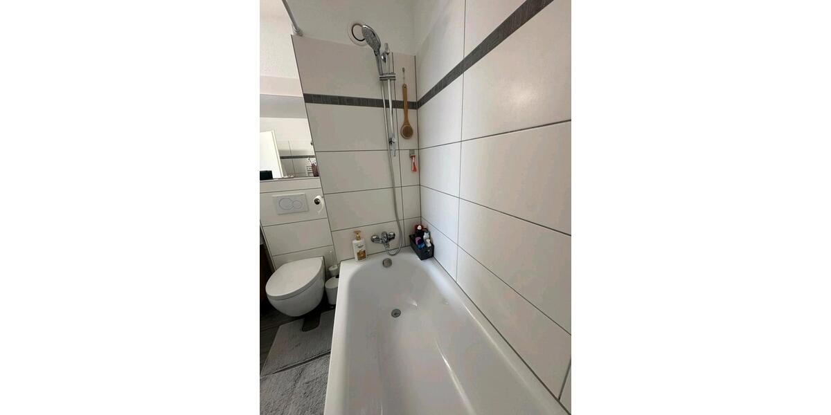 Etagenwohnung Laatzen - 2 Zimmer, 60 m&sup2;, 850&euro; | Angebot:26338146