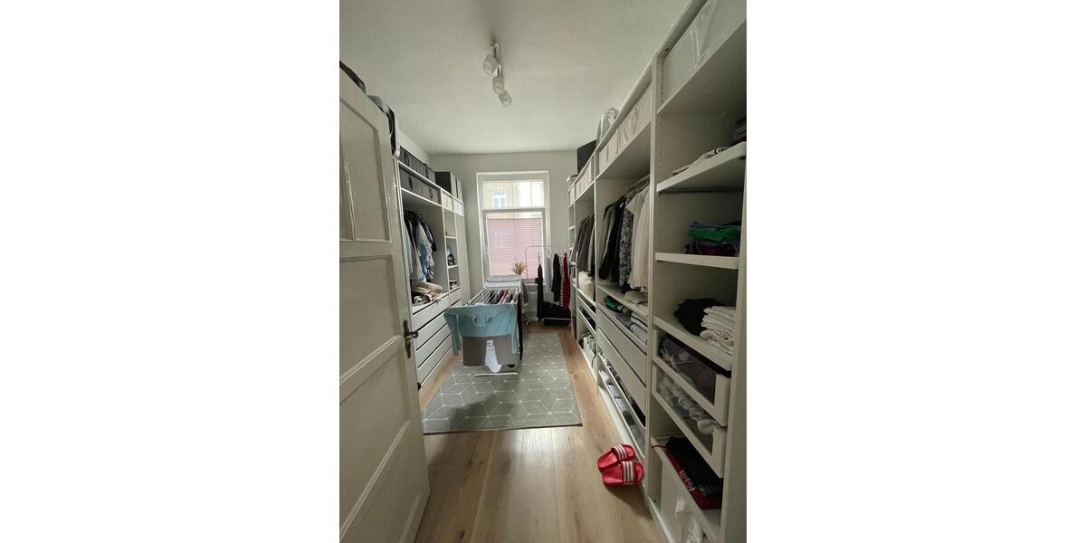 Etagenwohnung Hannover Vahrenwald-List - 4 Zimmer, 89 m&sup2;, 610&euro; | Angebot:25801053