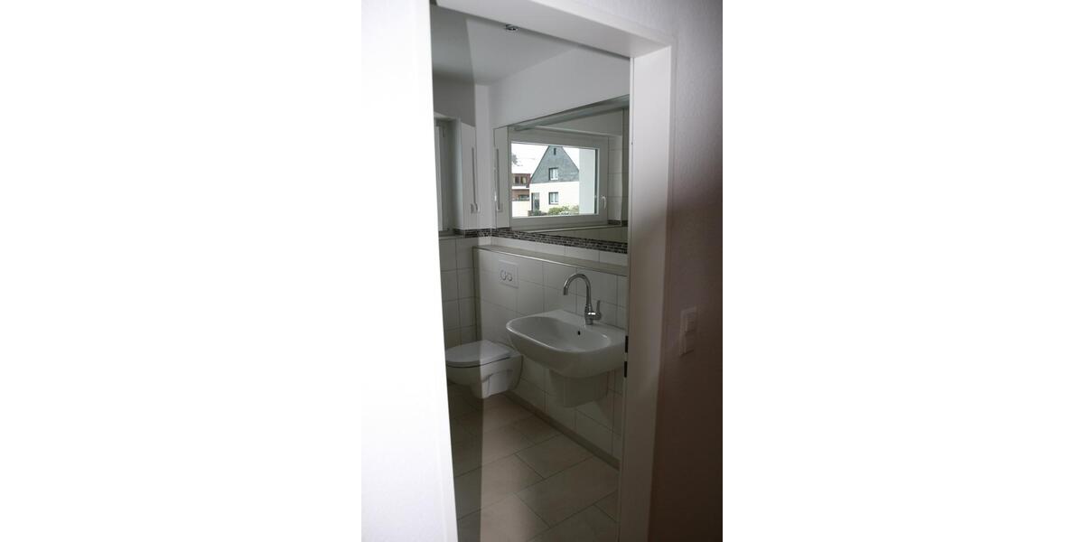 Doppelhaushälfte Lehrte - 5 Zimmer, 138 m&sup2;, 1.600&euro; | Angebot:26615350