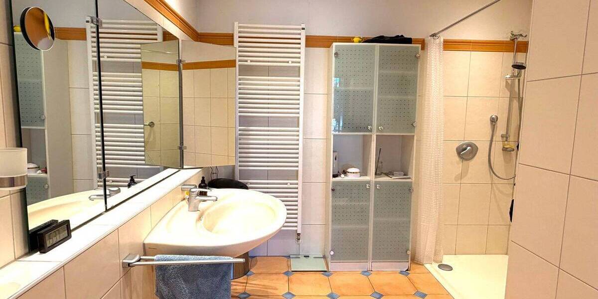 Bungalow Ronnenberg Linderte - 9 Zimmer, 328 m&sup2;, 790.000&euro; | Angebot:26434285