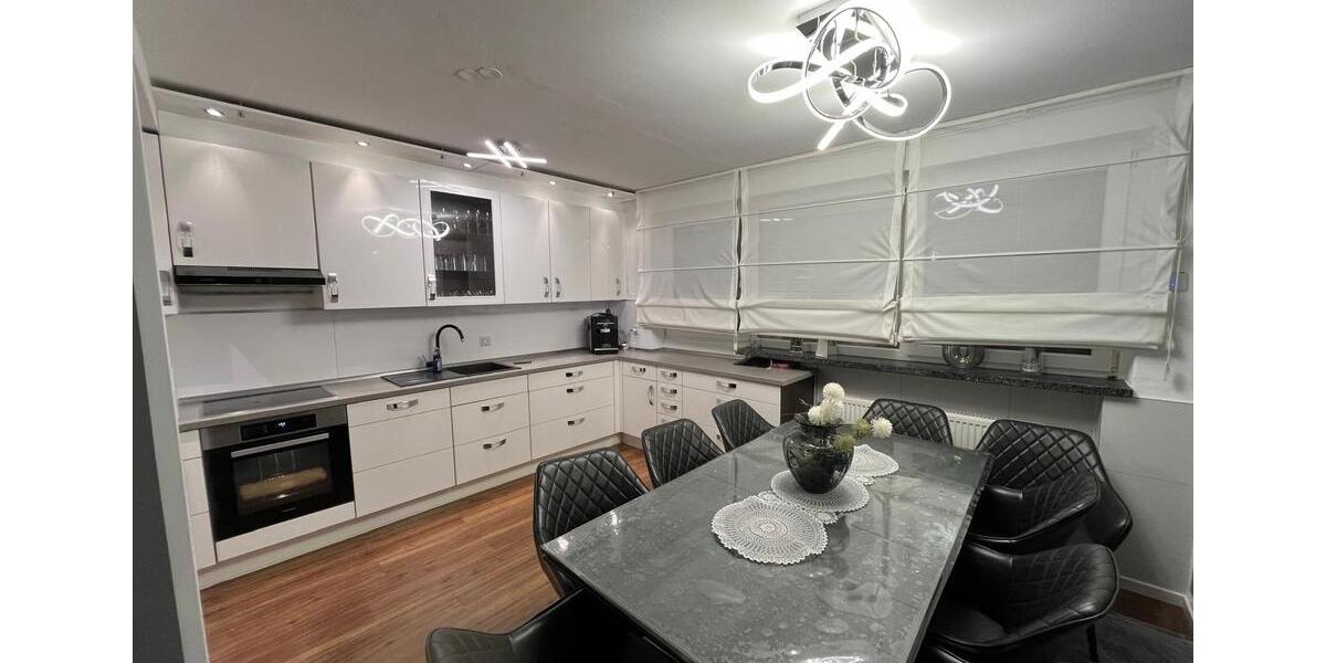 Reihenhaus Garbsen - 6 Zimmer, 180 m&sup2;, 460.000&euro; | Angebot:26171656
