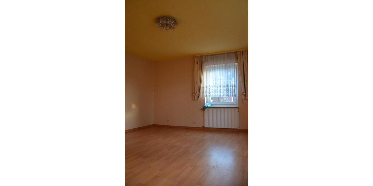 Mehrfamilienhaus, Wohnhaus Langenhagen Brink - 9 Zimmer, 270 m&sup2;, 540.000&euro; | Angebot:26134412