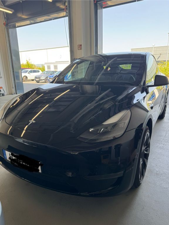 Tesla Model Y 39.500 km 34.000 € Hannover 30625