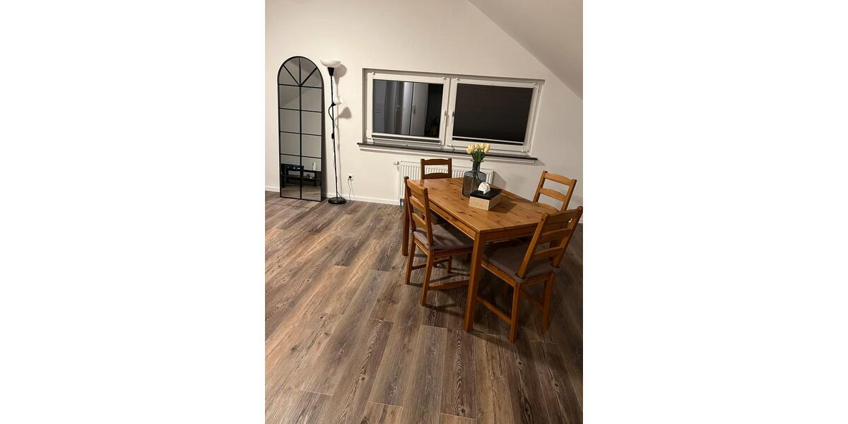 Dachgeschoßwohnung Hannover Bothfeld-Vahrenheide - 2 Zimmer, 55 m&sup2;, 950&euro; | Angebot:25277318