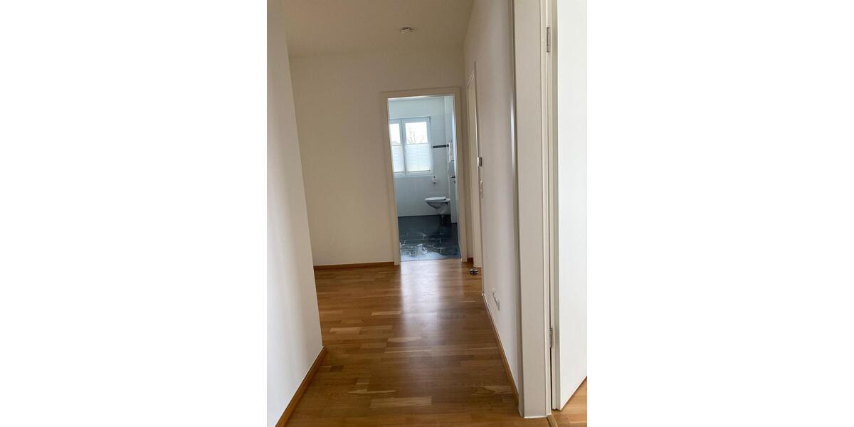 Etagenwohnung Sehnde - 3 Zimmer, 87 m&sup2;, 913&euro; | Angebot:24869822