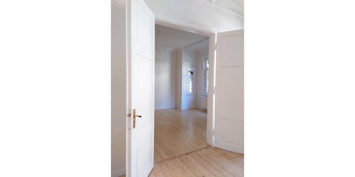 Etagenwohnung Hannover Calenberger Neustadt - 3 Zimmer, 100 m&sup2;, 1.560&euro; | Angebot:27150947