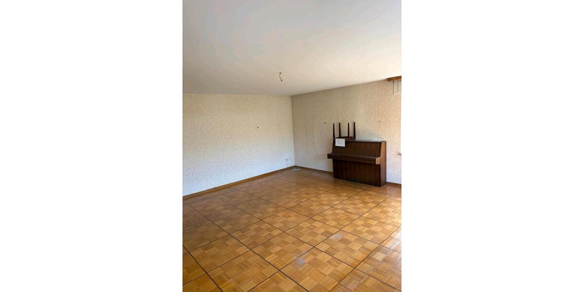 Einfamilienhaus Hildesheim - 12 Zimmer, 578 m&sup2;, 720.000&euro; | Angebot:26348777