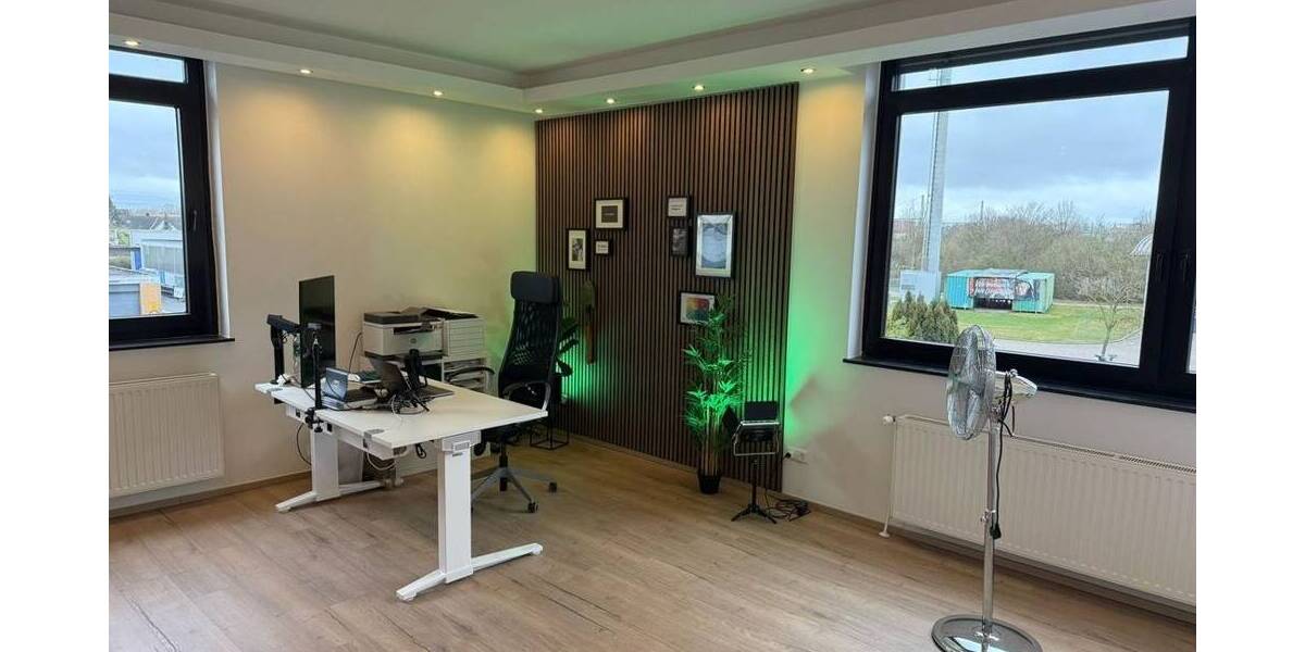 Gewerbeobjekt Laatzen Laatzen-Mitte - 3 Zimmer, 130 m&sup2;, 1.450&euro; | Angebot:26657195