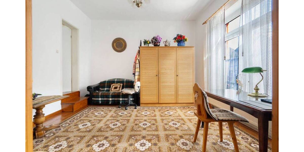 Einfamilienhaus Algermissen - 9 Zimmer, 187 m&sup2;, 320.000&euro; | Angebot:26155550