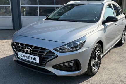 Hyundai i30 54.000 km 17.190 € Springe 31832