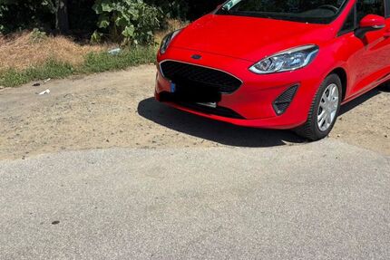 Ford Fiesta 32.600 km 8.500 &euro; Haste 31559