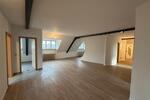 Dachgeschoßwohnung Hildesheim Oststadt/Stadtfeld - 5 Zimmer, 192 m&sup2;, 790&euro; | Angebot:26248132