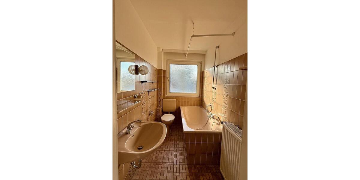 Dachgeschoßwohnung Hildesheim - 2 Zimmer, 53 m&sup2;, 530&euro; | Angebot:25416233