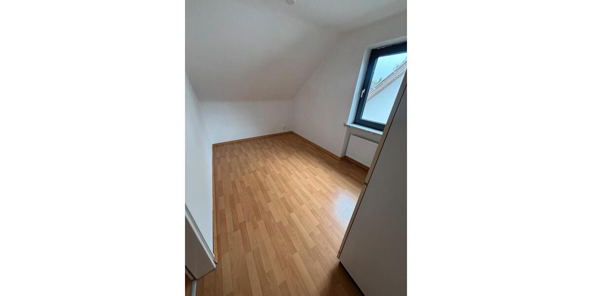 Etagenwohnung Hannover Buchholz-Kleefeld - 3 Zimmer, 65 m&sup2;, 950&euro; | Angebot:27610143