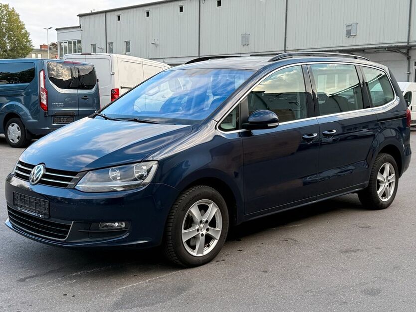 VW Sharan 333.084 km 8.990 € Hannover 30453