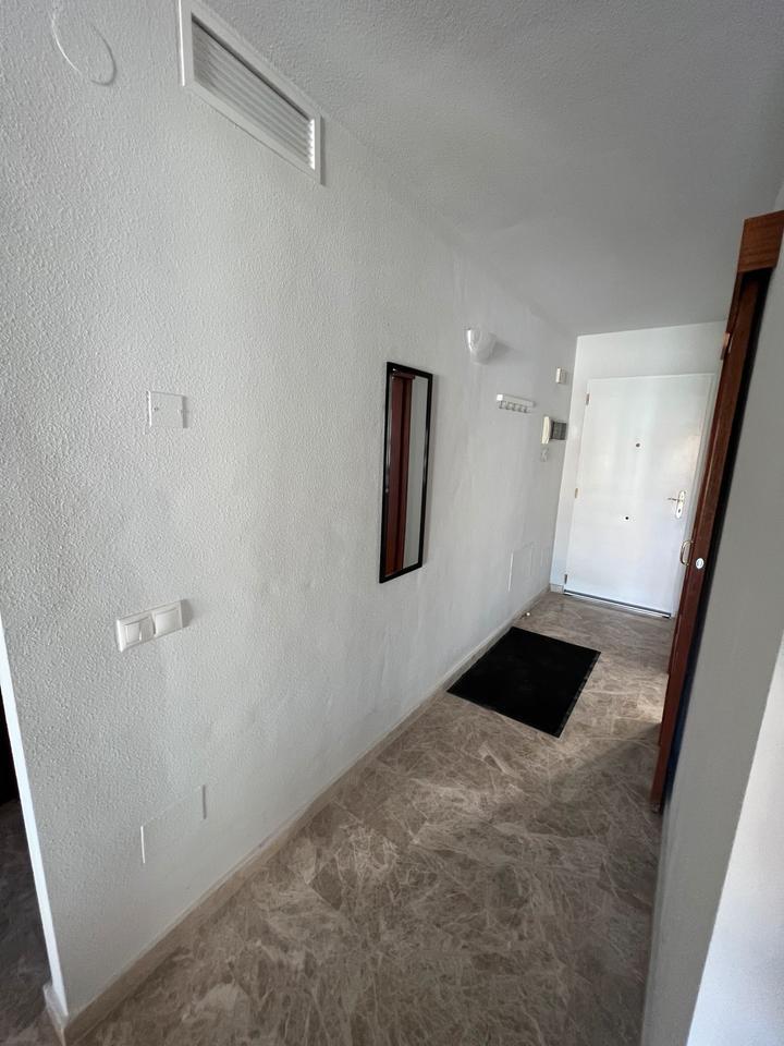 3-Zimmer-Wohnung mit Meerblick und großem Balkon