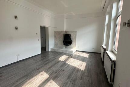 Besondere 3 Zimmer Wohnung mit EBK