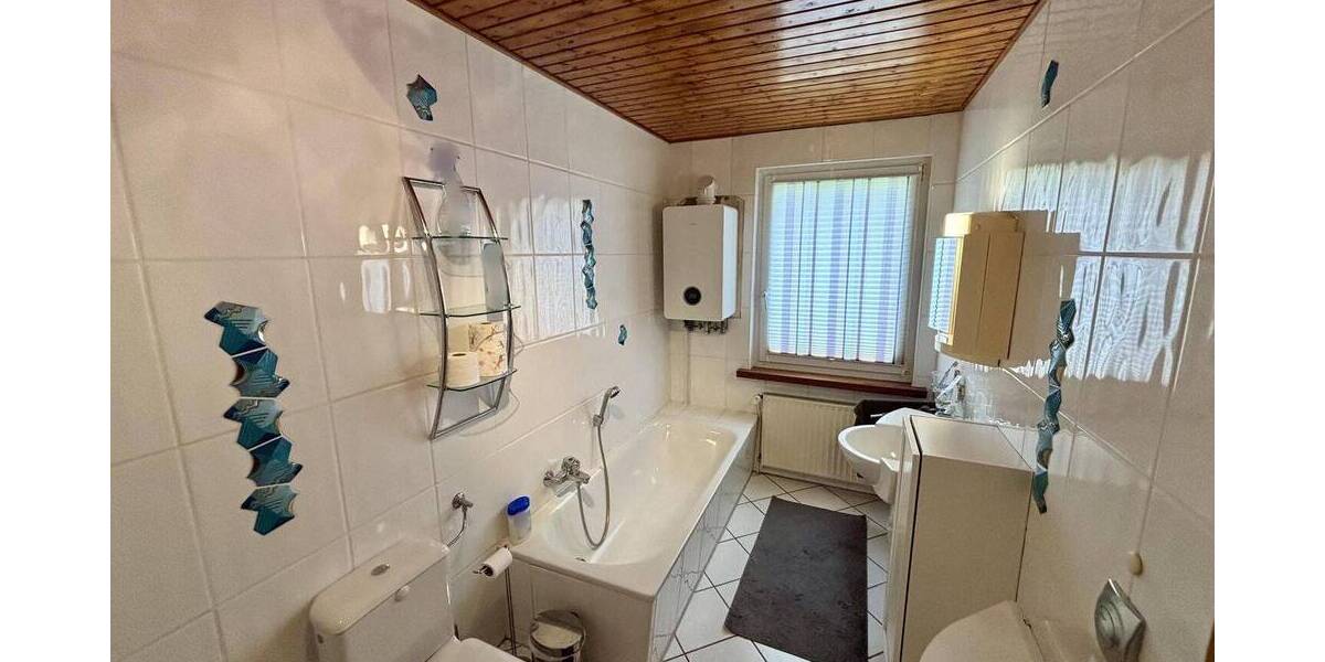 Doppelhaushälfte Wedemark Oegenbostel - 5 Zimmer, 177 m&sup2;, 299.000&euro; | Angebot:26763998