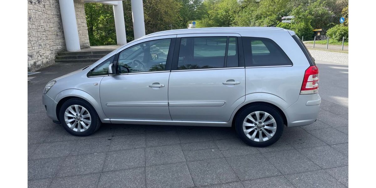 Opel Zafira 109.000 km 6.600 &euro; Hannover 30173