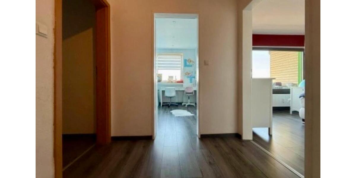 Etagenwohnung Seelze - 3 Zimmer, 80 m&sup2;, 180.000&euro; | Angebot:26221940