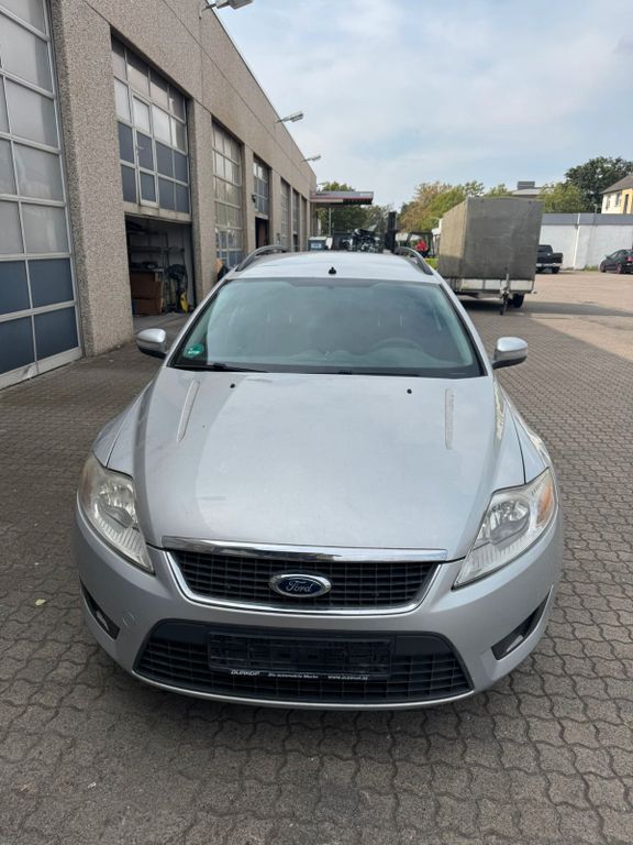 Ford Mondeo 299.300 km 990 € Hannover 30177