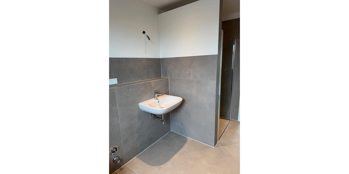 Erdgeschoßwohnung Burgdorf - 4 Zimmer, 120 m&sup2;, 1.560&euro; | Angebot:26199563