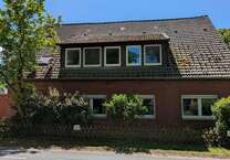 Haus zum Kaufen in Garbsen 490.000 € 263.5 m²
