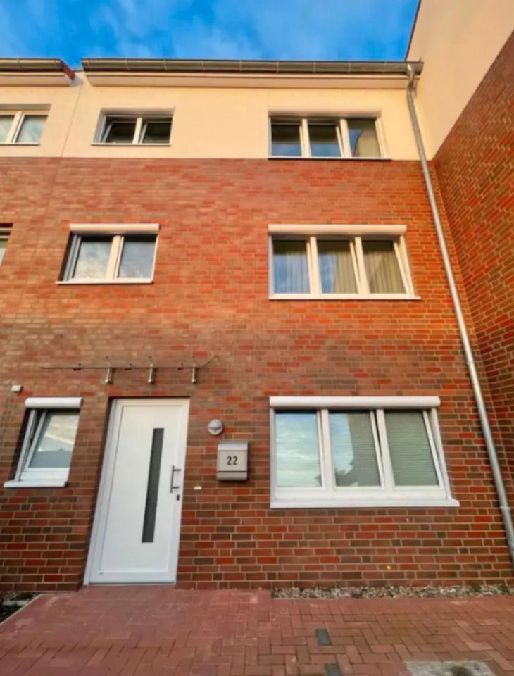 Top gepflegtes und modernes Reihenhaus zur Miete zimmer