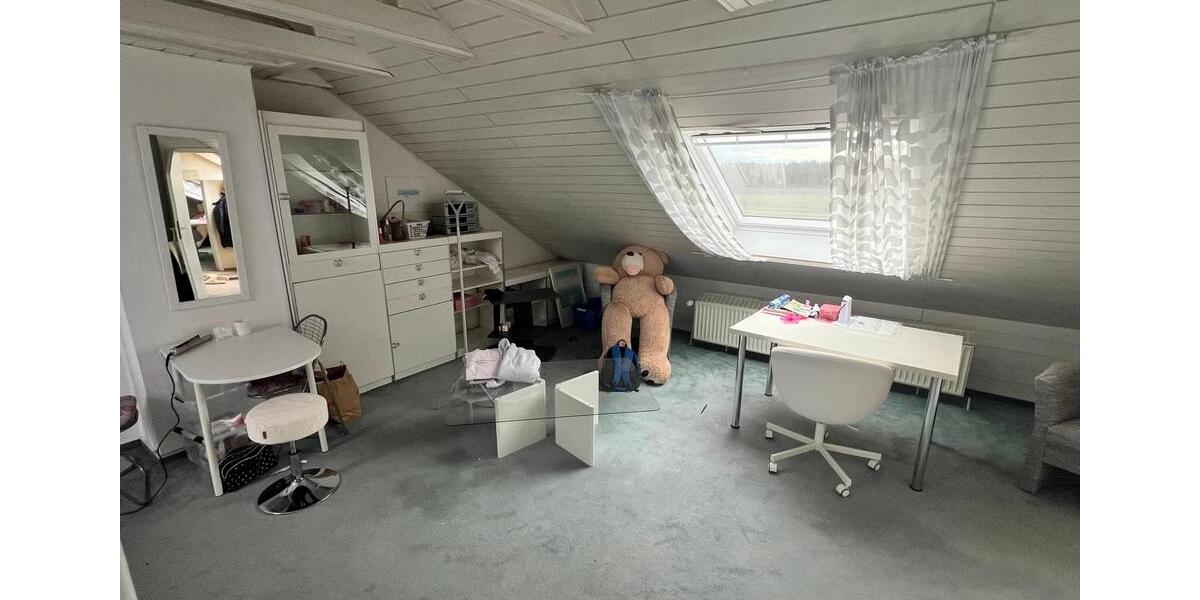 Reihenhaus Wunstorf - 6 Zimmer, 144 m&sup2;, 325.000&euro; | Angebot:26551045