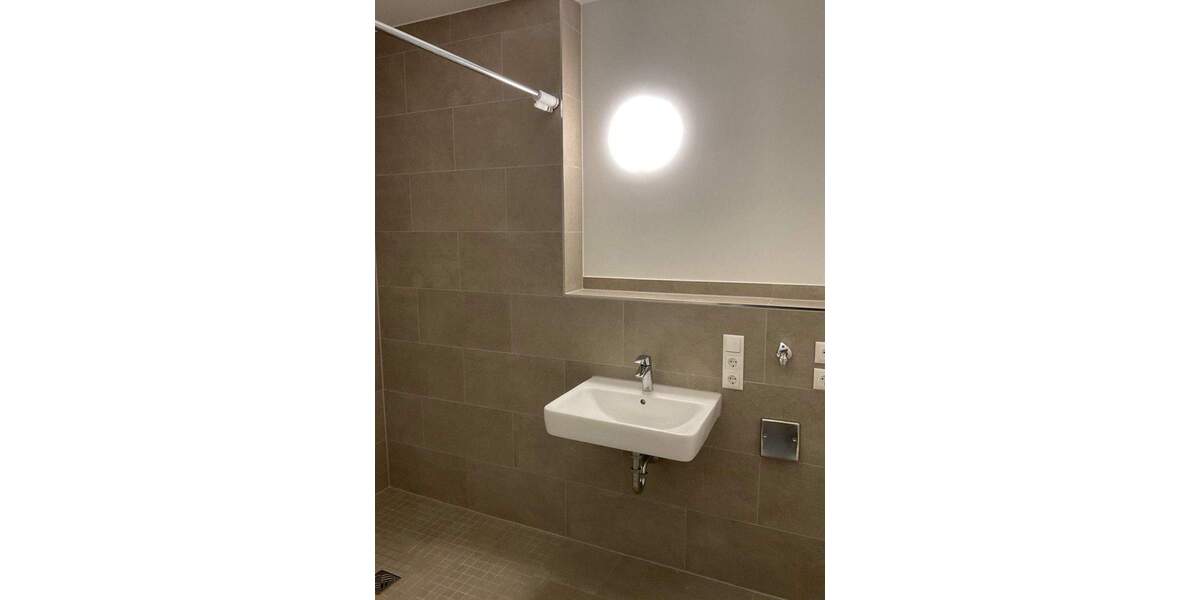 Terrassenwohnung Hannover Bemerode - 4 Zimmer, 123 m&sup2;, 1.909&euro; | Angebot:25096135