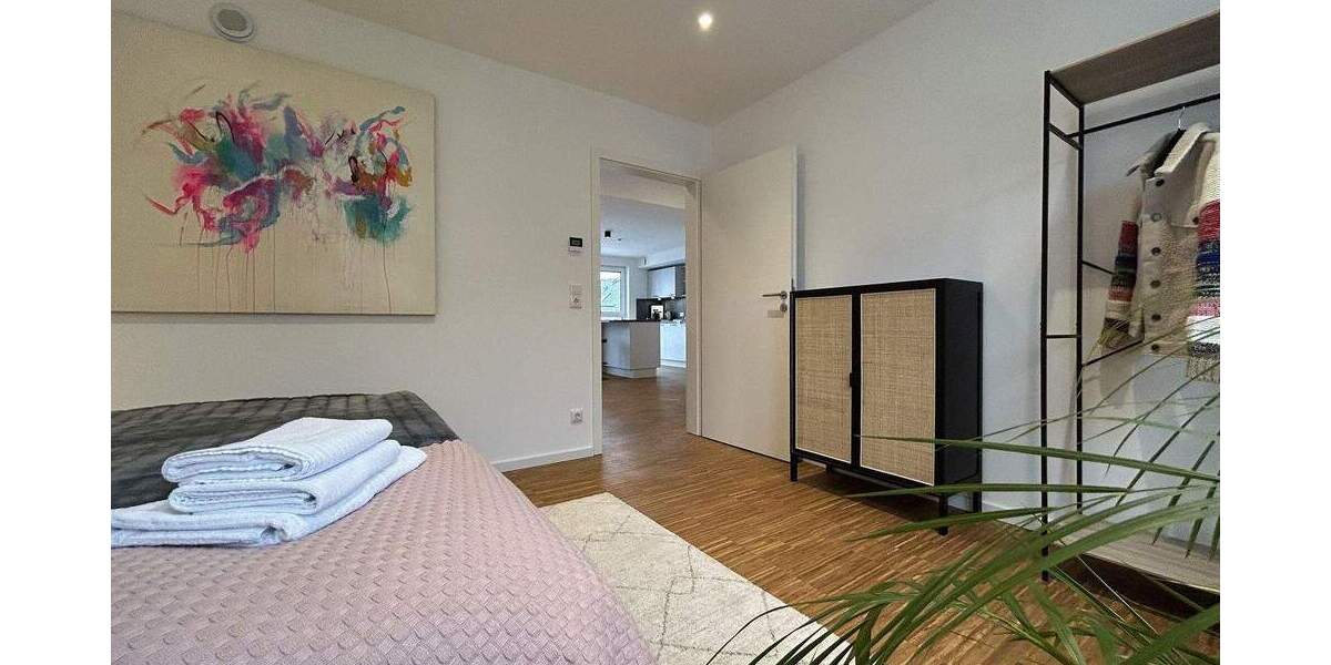 Neubau-gehobene 2-Zimmer Dachgeschosswohnung in Hainholz möbliert 2 zimmer