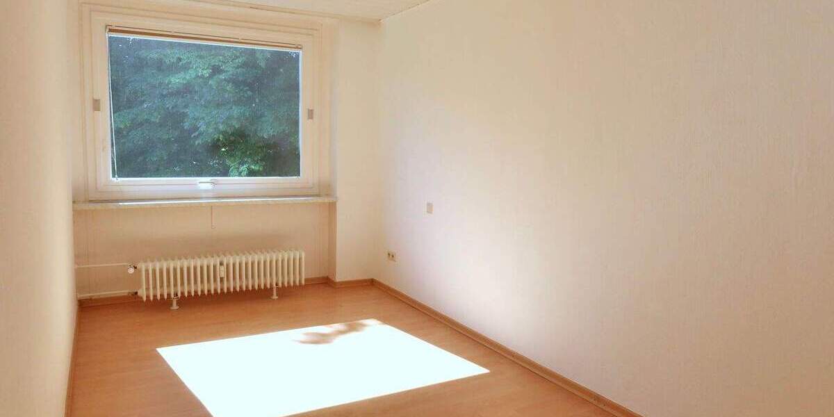 Etagenwohnung Hannover Misburg-Nord - 3 Zimmer, 88 m&sup2;, 235.000&euro; | Angebot:25195916