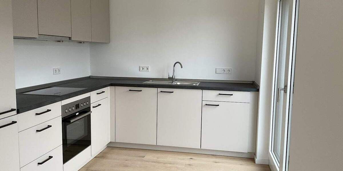 Etagenwohnung Hannover Döhren - 4 Zimmer, 120 m&sup2;, 1.750&euro; | Angebot:25727987