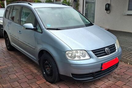 VW Touran 314.576 km 1.500 &euro; Sehnde 31319