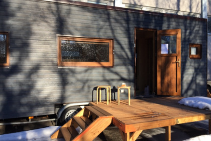 Tiny House 8,40m x 2,40m auf Vlemmix Trailer Winterfest-Mietkauf