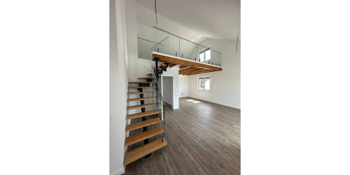 Etagenwohnung Langenhagen Schulenburg - 2 Zimmer, 115 m&sup2;, 1.350&euro; | Angebot:25770457