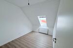 Dachgeschoßwohnung Sarstedt - 3 Zimmer, 72 m&sup2;, 700&euro; | Angebot:26299491