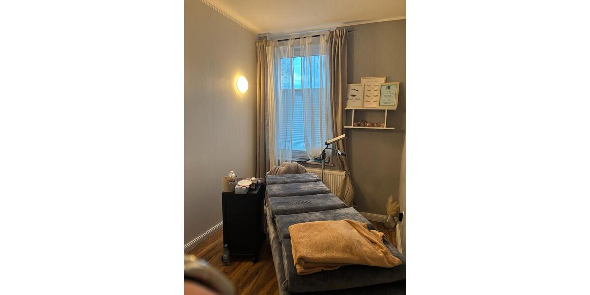 Raum im Kosmetikstudio zimmer