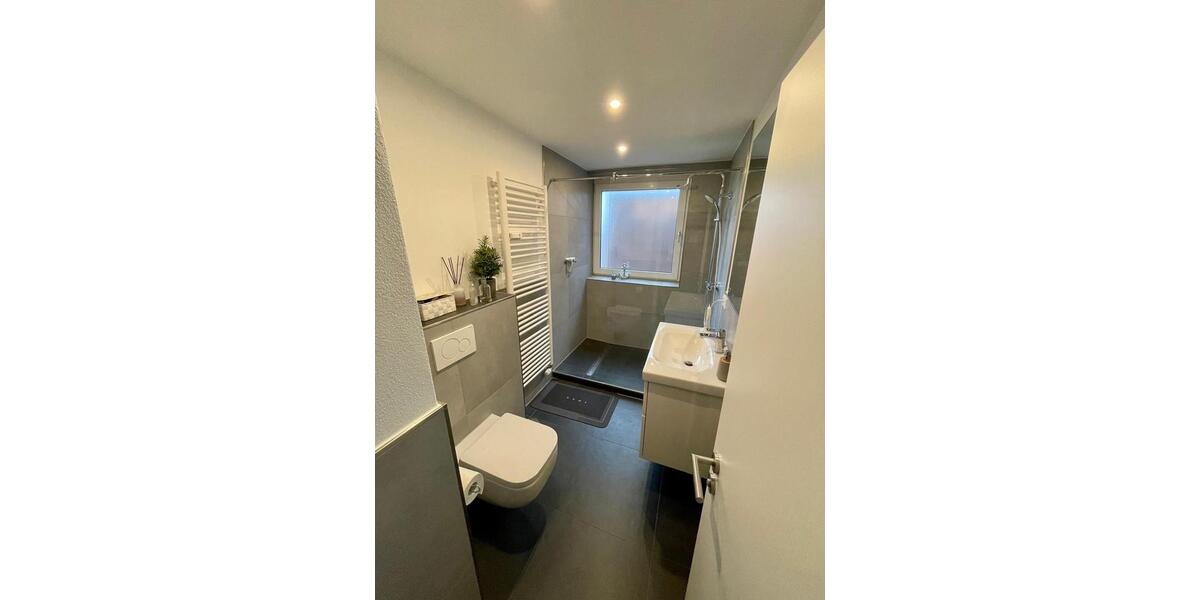Etagenwohnung Wunstorf - 3 Zimmer, 93 m&sup2;, 1.200&euro; | Angebot:26483385