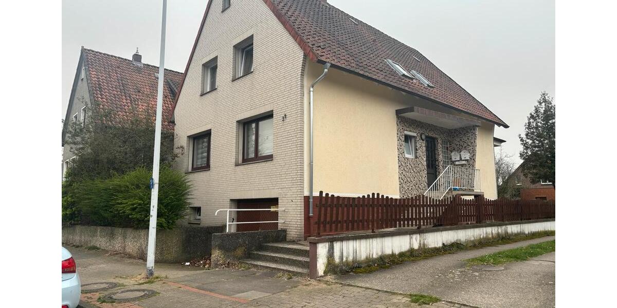 Mehrfamilienhaus, Wohnhaus Lehrte - 6 Zimmer, 175 m&sup2;, 465.000&euro; | Angebot:25396448
