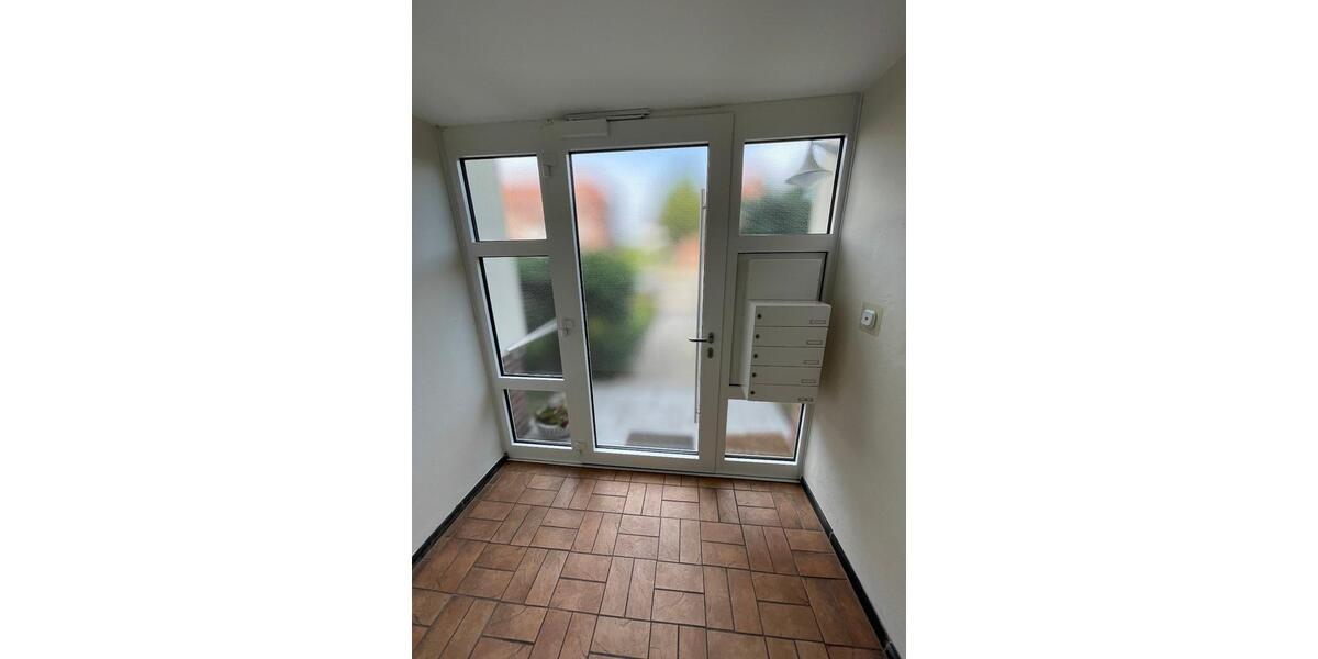 Sanierte 3 Raum Wohnung in Misburg 3 zimmer