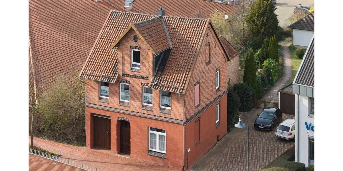 Einfamilienhaus Algermissen - 9 Zimmer, 187 m&sup2;, 320.000&euro; | Angebot:26155550