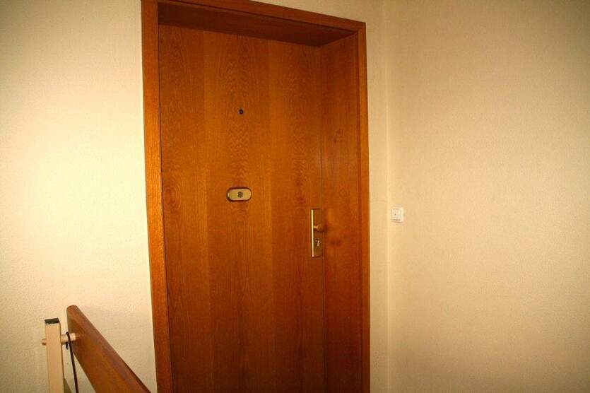 Großzügiges Wohnen in Grasdorf + Stellplatz ... !!! 2 zimmer