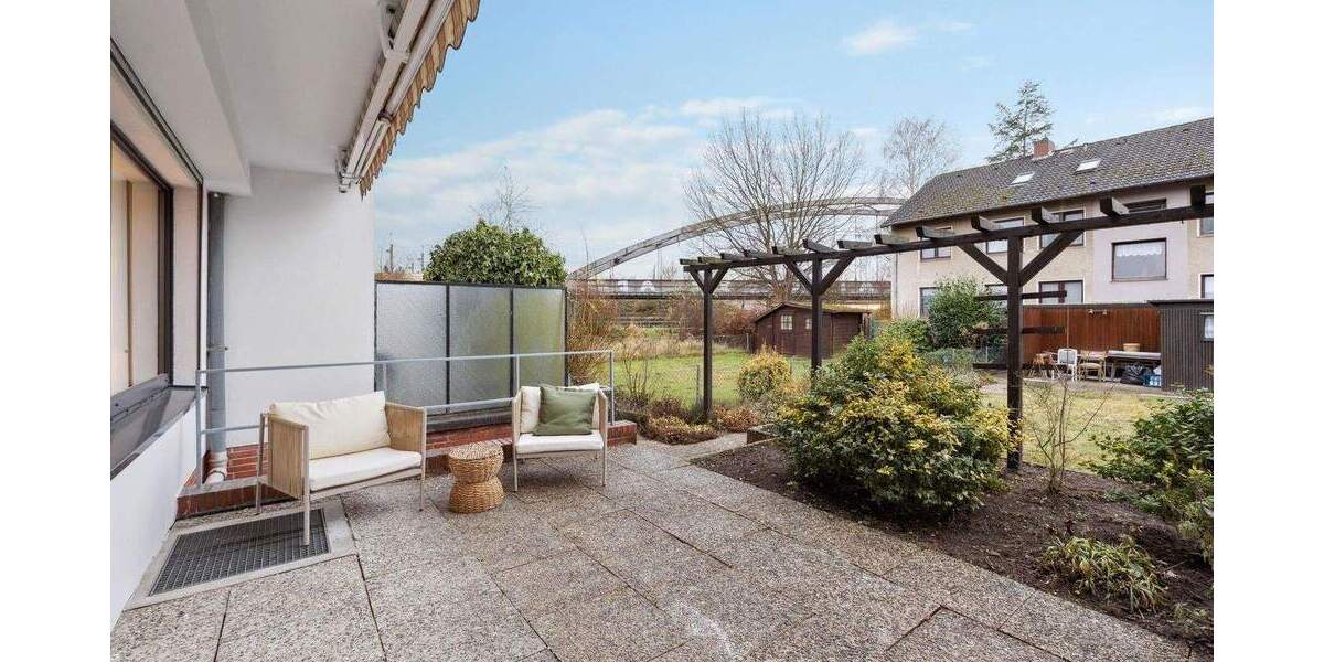 Einzugsfertiges saniertes Reihenmittelhaus mit 6 Zimmern und Garage in Seelze 6 zimmer