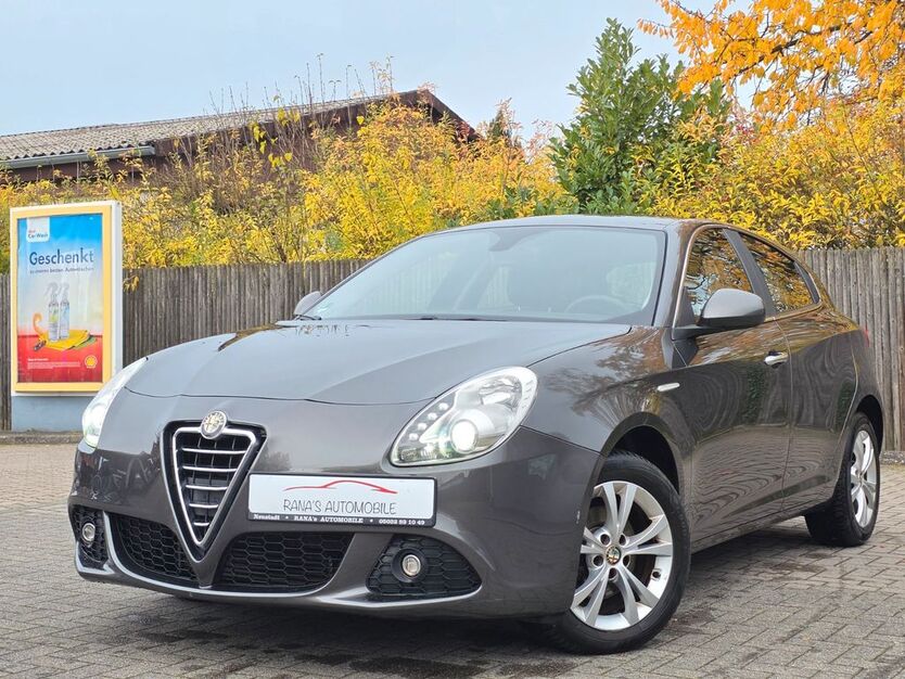 Alfa Romeo Giulietta 129.000 km 6.700 € Neustadt 31535