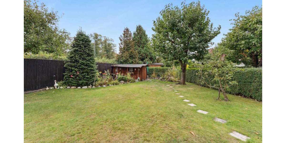 Haus zum Kaufen in Hannover 450.000 € 163.55 m² 6.5 zimmer