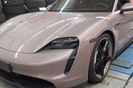 Porsche Taycan 65.200 km 61.990 &euro; Hannover 30453