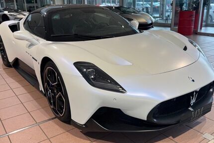 Maserati MC20 4.973 km 185.000 &euro; Hannover 30655