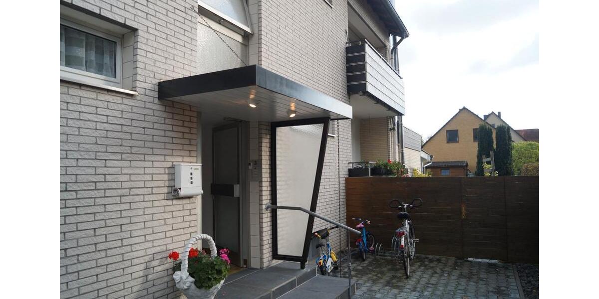 Mehrfamilienhaus, Wohnhaus Sarstedt - 10 Zimmer, 307 m&sup2;, 549.000&euro; | Angebot:27129898