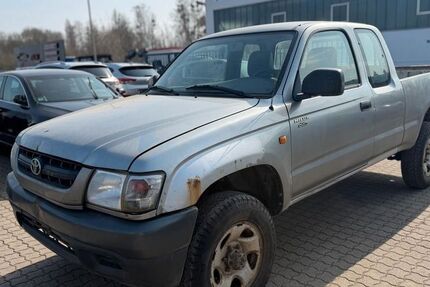 Toyota Hilux 282.000 km 5.500 &euro; Seelze 30926